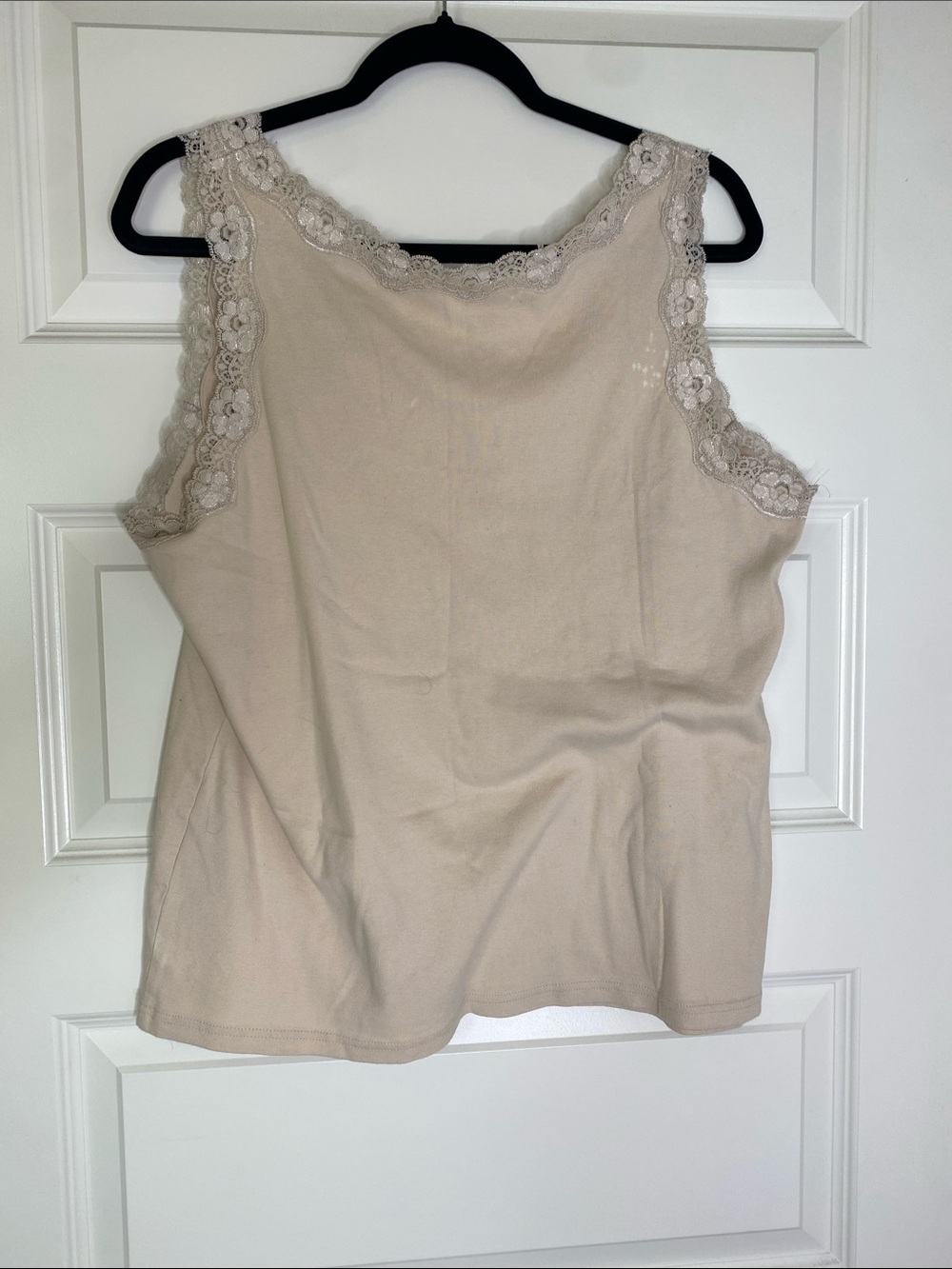 Talbots Soft Cream Lace-Edged V-Neck Tank - Picture 4 of 7